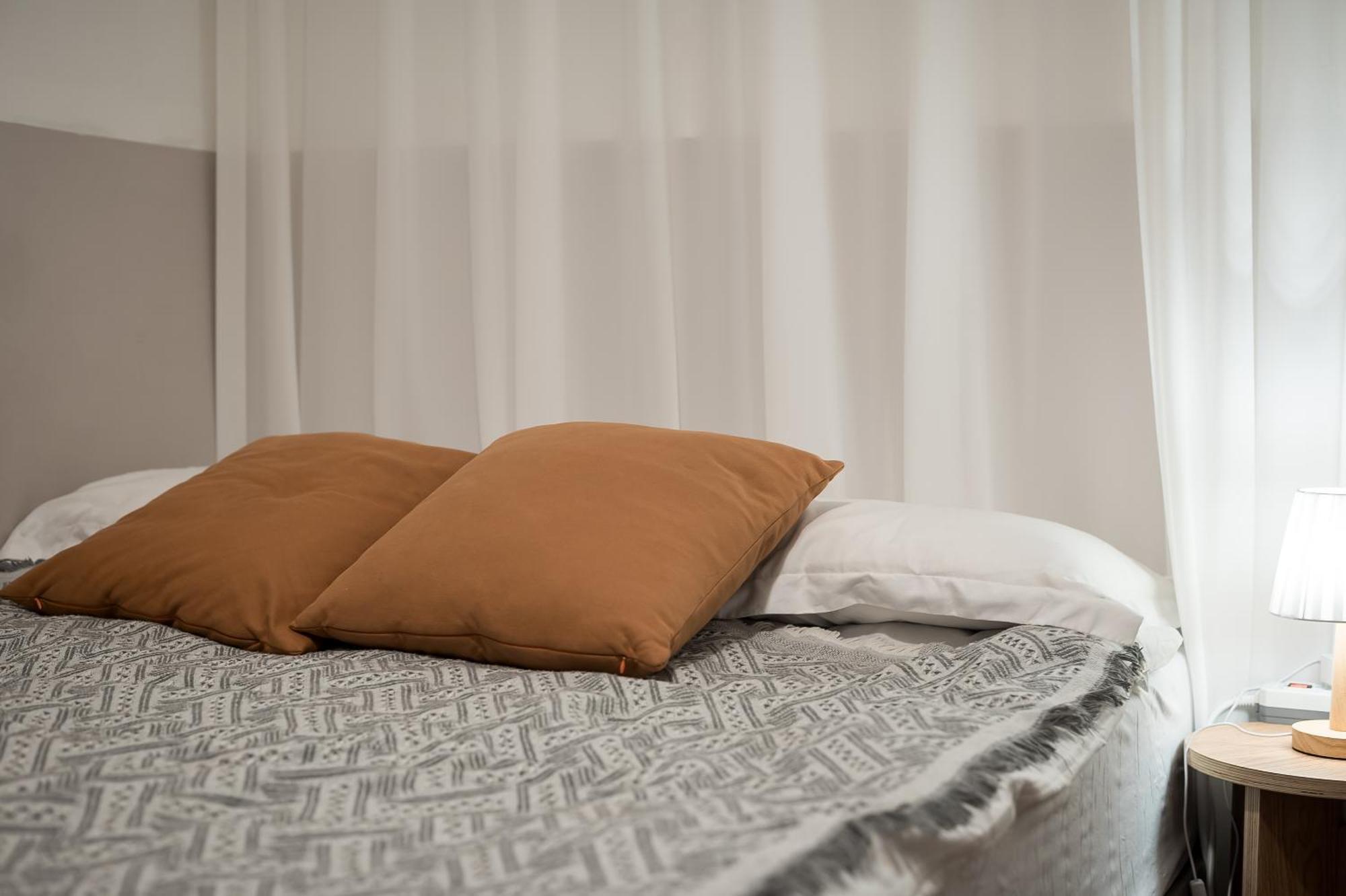 Ssh Myeongdong Dongdo Hostel Seoul Bagian luar foto
